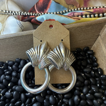 Shell Earrings