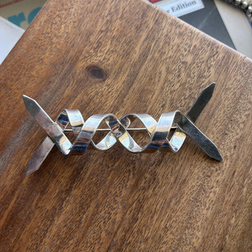 Silver Ribbon Brooch