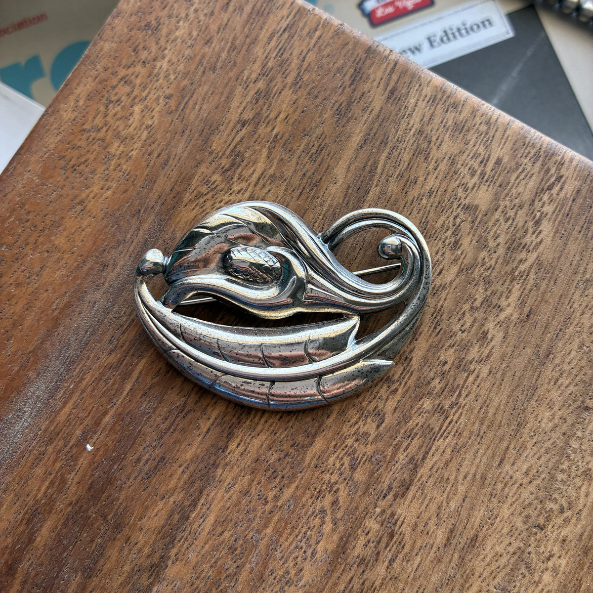 Working Lotus Flower Brooch