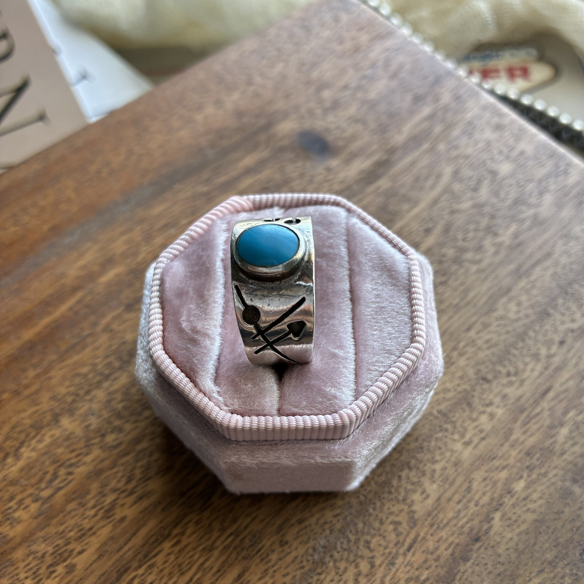 Arrow Ring