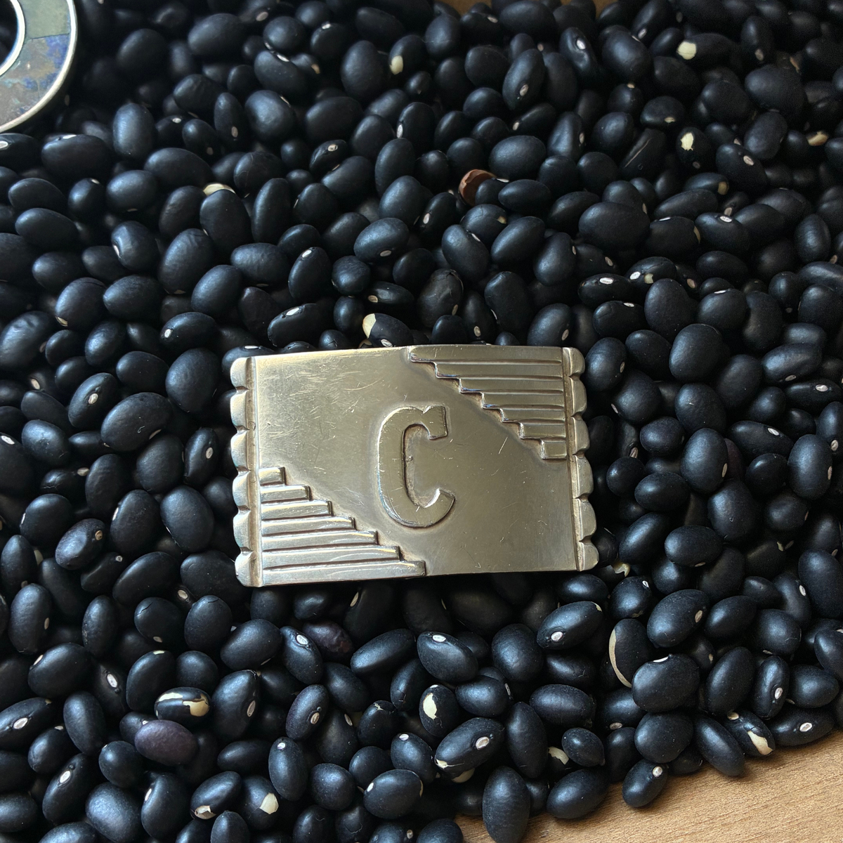 "C" Buckle